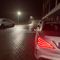 Demando - Hold Me загрузить