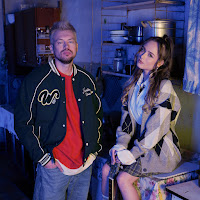 Обложка песни 