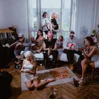 Обложка песни 