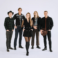 Zelta Kniede - Atmiņu Pērles загрузить